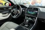 Jaguar XE P300 R-Dynamic 2019 года (NA)